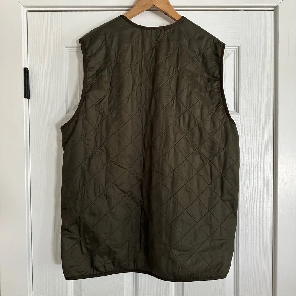 Barbour quilted vest, men’s large - Picture 2 of 9